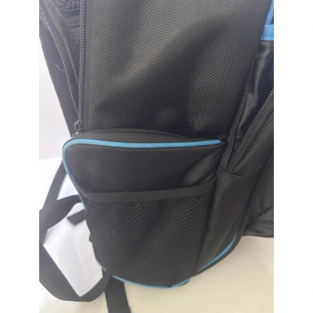 GAEMS Hex Pac Gaming Backpack for Gaming Consoles, Laptops and more (Great look)